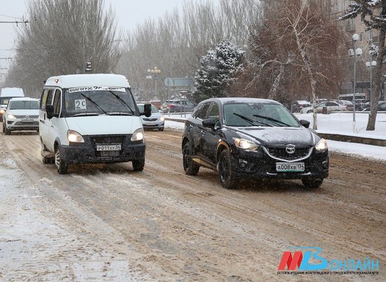 5 января на дорогах Волгограда ожидается гололед и снежный накат